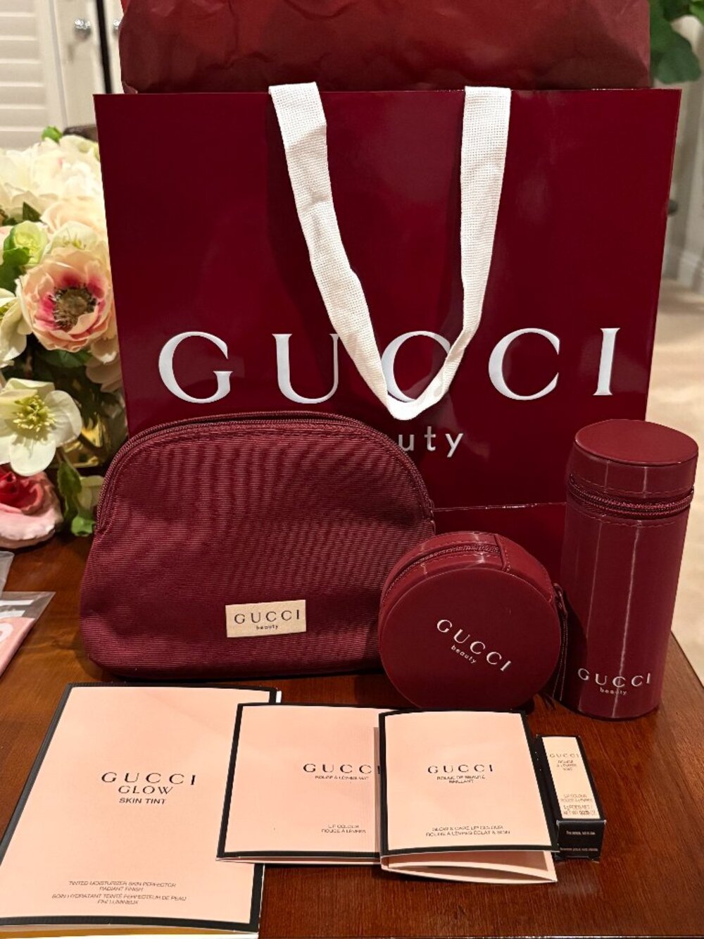 Gucci Cosmetic Burgundy Collection VIP (GWP)